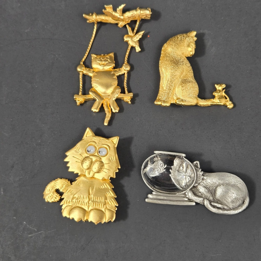 Lot of 4 Vintage JJ Jonette Jewelry Cat Brooches Gold Pewter Pins